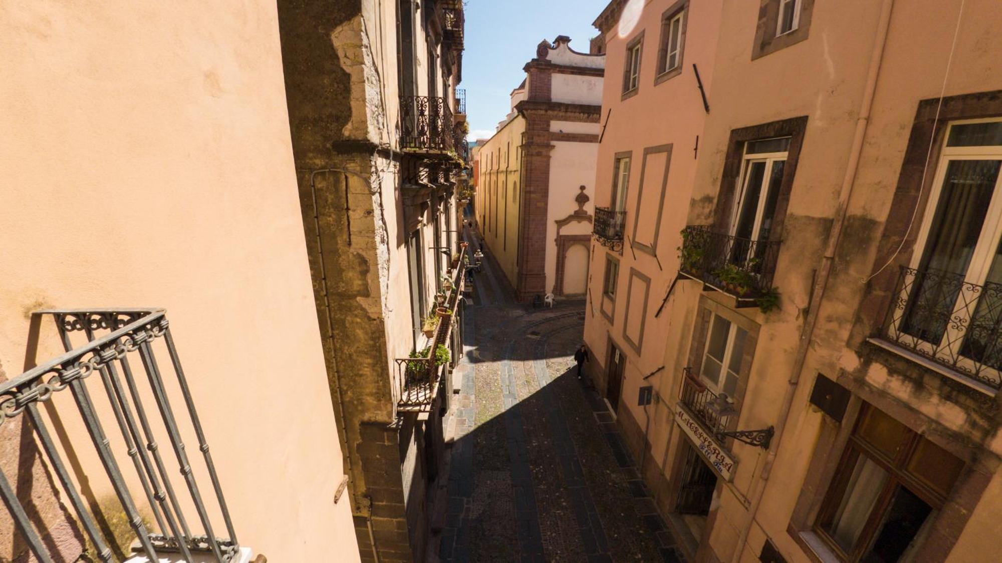 Sardinian Gallery Bosa Oda fotoğraf